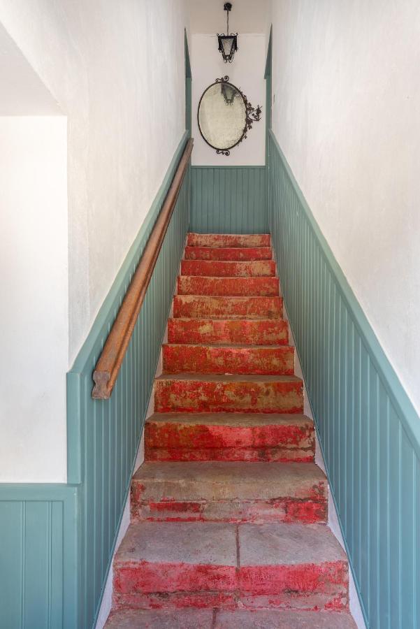 L'Escalier Rouge - Maison Renovee Avec Cour Luc-sur-Mer Bagian luar foto